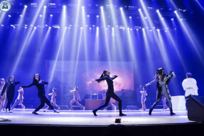 5dfc31fd7cc34.png 10.png