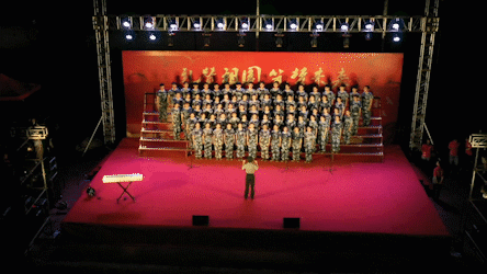 5d9068b98ef08.gif 近环拍航拍.gif