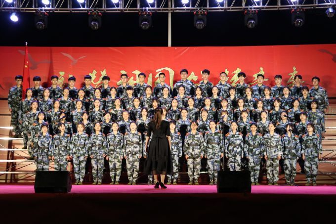 5d906471e9715.jpg 音乐.jpg