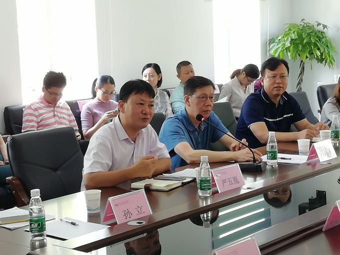 5d902c37b146d.jpg williamhill中国官网2019-2020学年第一学期教学科研工作会议顺利召开-3.jpg