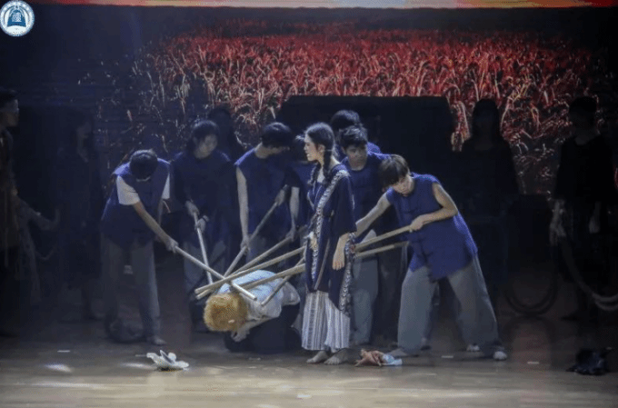 5dfc32204e676.png 11.png